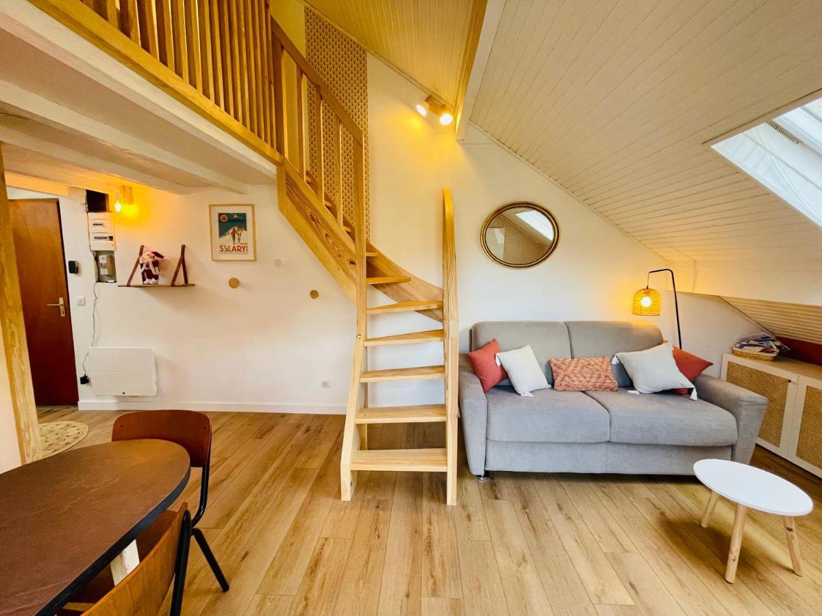 Charmant Appartement Idealement Situe Сен-Лари-Сулан Экстерьер фото