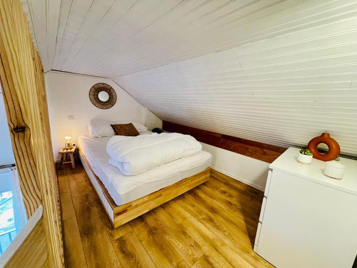 Charmant Appartement Idealement Situe Сен-Лари-Сулан Экстерьер фото